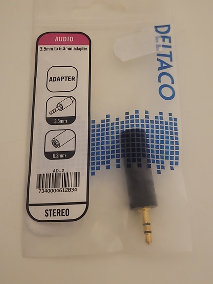 Audio adapteri 3.5mm uros - 6.3mm naaras (KÄYTTÄMÄTÖN)