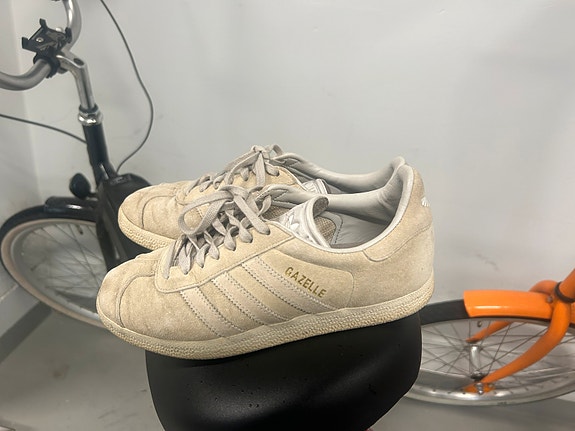 Adidas gazelle kengät