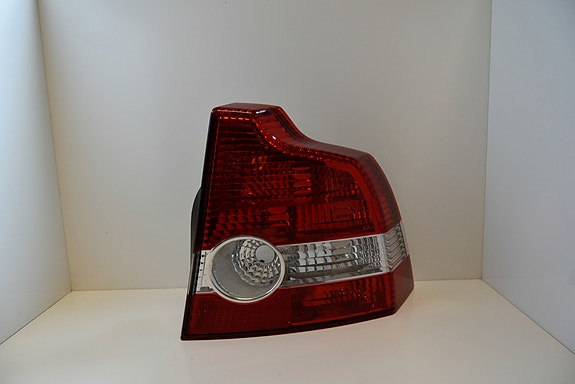 Volvo S40 04-07 takavalo oikea