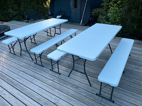 Vuokrataan pöydät ja tuoli