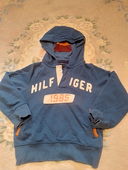 Tommy hilfiger huppari koko 4/5 Vuotias