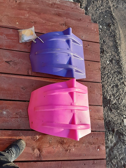 Product image 1 of 3
