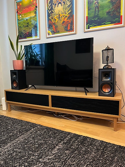 Linkki TV-taso / Tapio Anttila Collection