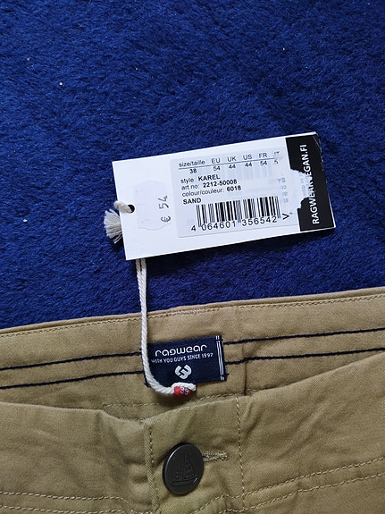 Product image 2 of 9