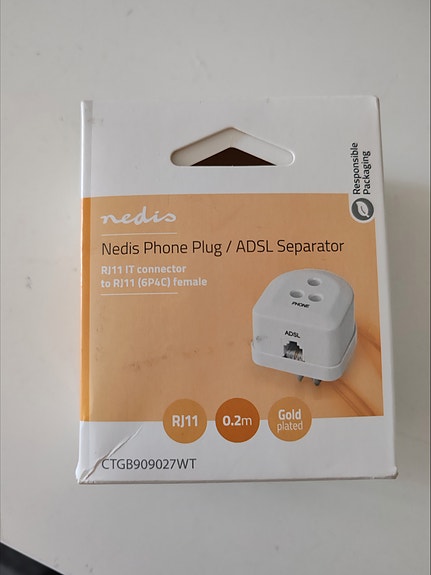 ADSL puhelin pistoke