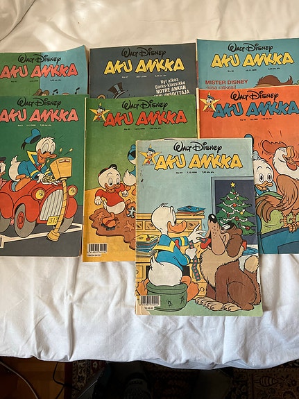 Aku Ankat v. 1994 nro 10, 49 ja 50 v.1995 nro 2 ja 46 v.1996 nro 41 ja 47