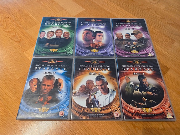 Tähtiportti Stargate kausi 6 DVD