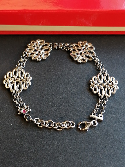 🍀 Elle Paris Hopeinen 925 Sterling Silver Genuine Ruby rannekoru