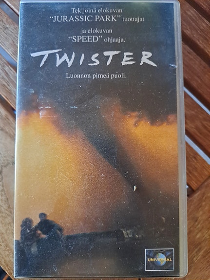 Twister vhs