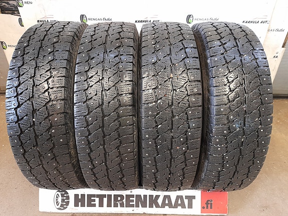215/65 R16C" Käytetyt Nastarenkaat