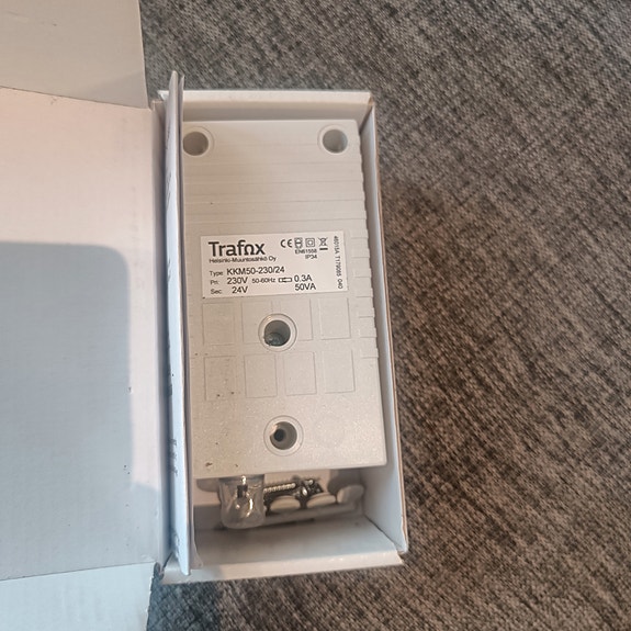 Trafox kkm50 muuntaja 24v