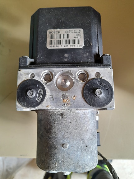 Audi a6 c5 abs hydraulikoneisto