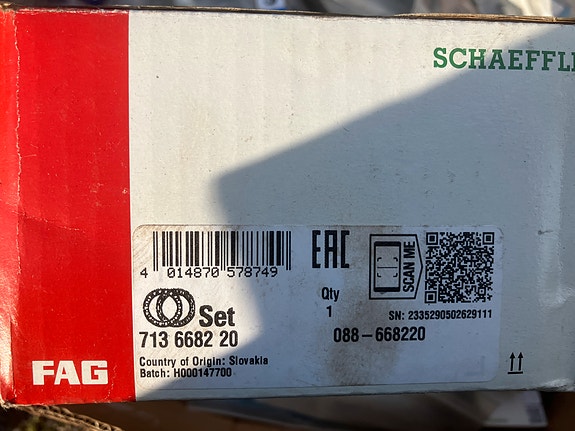 Mercedes-Benz Vito W639 Takapyöränlaakeri FAG 9/10-13