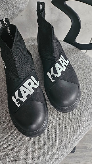 Naisten saappaat  koko 39