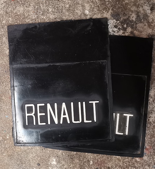 Renault roiskeläppä