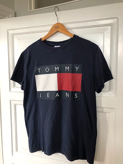 Hilfiger t-paita
