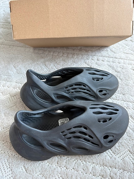Yeezy Foam Runner