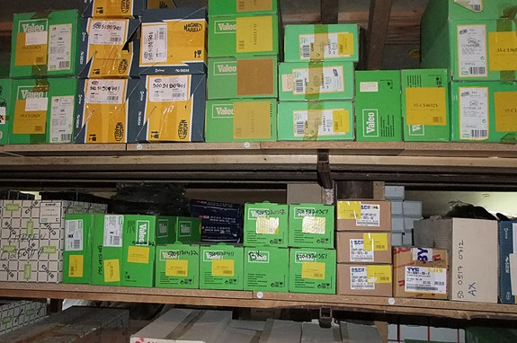 Uusia lamppuja vanhempiin Citroen autoihin