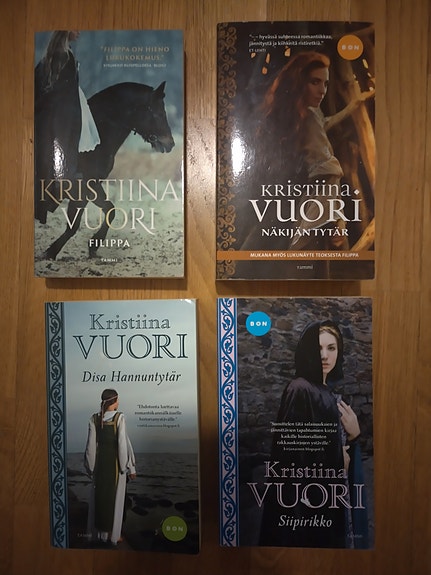 4 x Kristiina Vuori