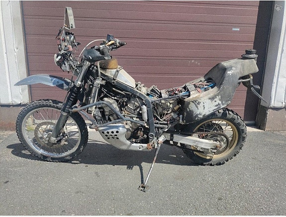 Honda XRV AFRICA TWIN Purkuosat