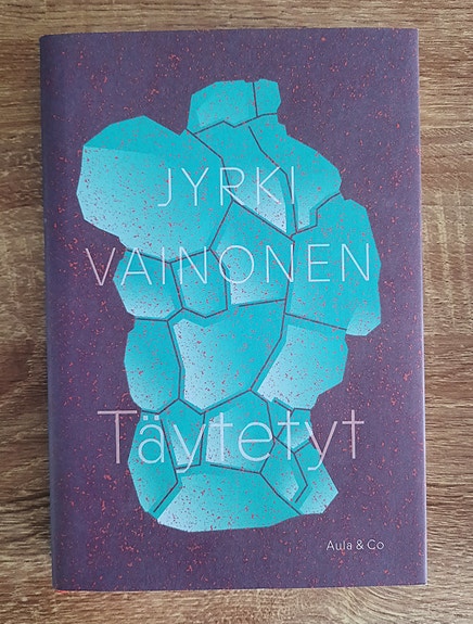 Jyrki Vainonen; Täytetyt