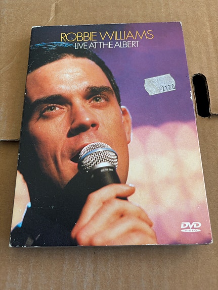 Robbie Williams - Live At The Albert