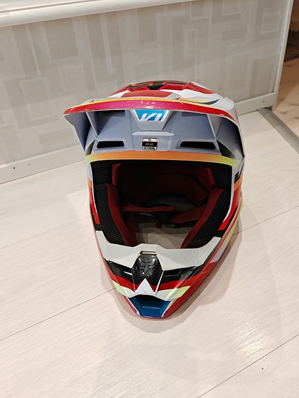 Product image 8 of 9