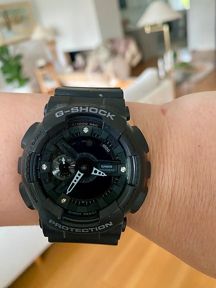Casio G-Shock Baby-G kello timanteilla