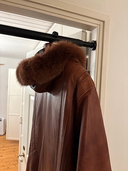 Retro kotimainen hupullinen nahkatakki koko 40 Mettinen Beeline