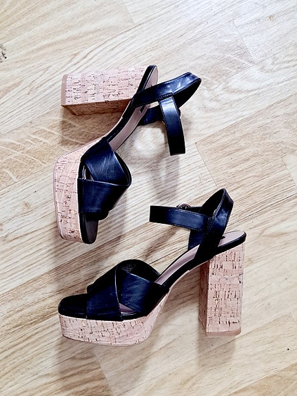 Like New Only HighHeel Platform Sandals 40/41👡