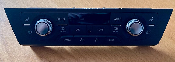Audi 4G0 820 043 L Ilmastointipaneeli Musta