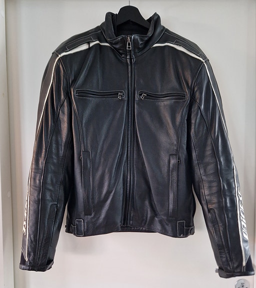 Dainese nahkatakki
