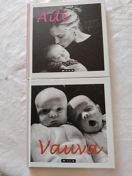 Vauva ja Äiti kirjat