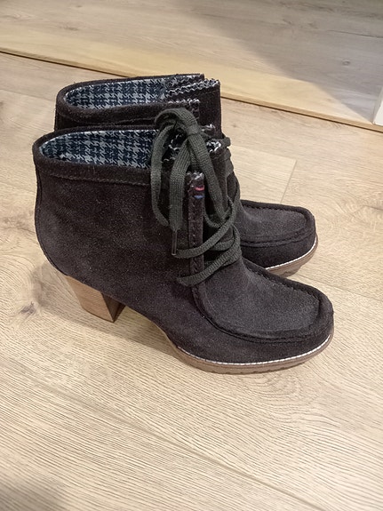 Tommi Hilfiger kengät