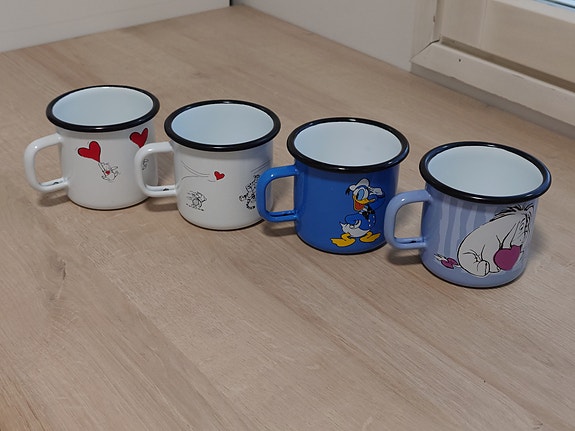 Muurla Disney emalimukit