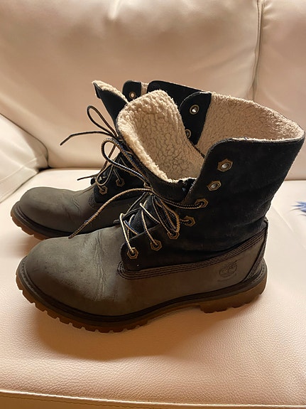 Naisten Timberland kengät. Koko 38