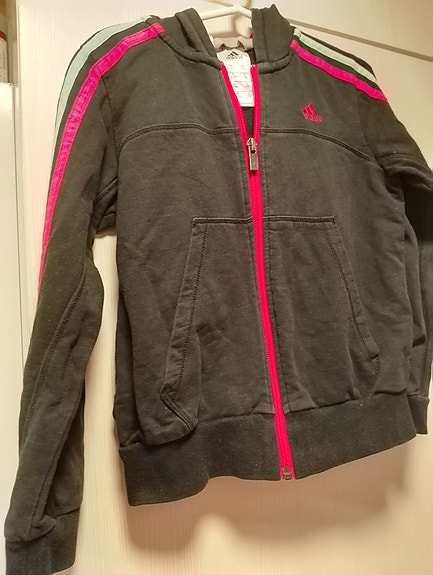 Adidas huppari 128