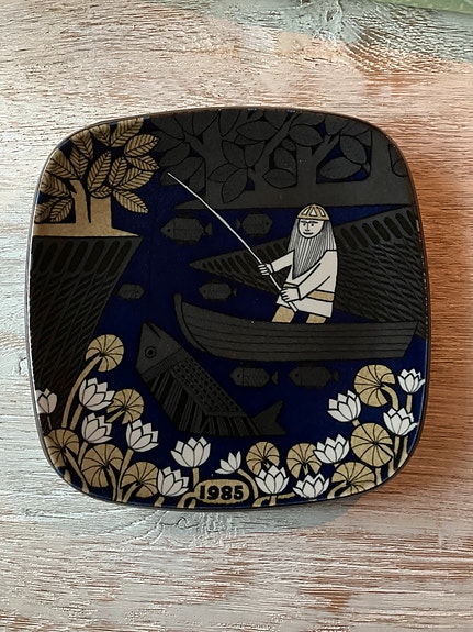 Arabia Kalevala vuosilautanen 1985