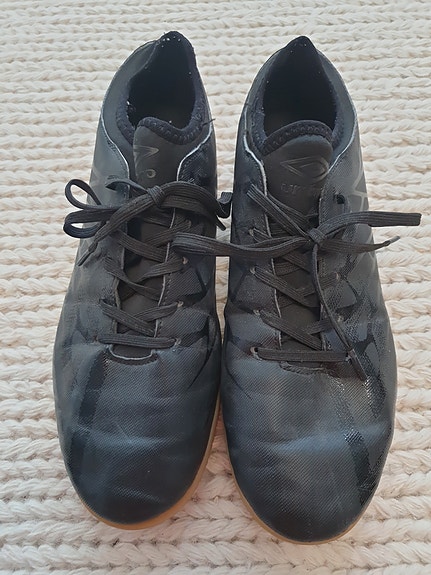 Umbro Velocita Alchemist futsalkengät