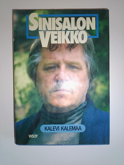 Kalemaa Kalevi:  Sinisalon Veikko