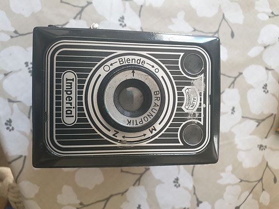 Laatikkokamera Braun Imperial
