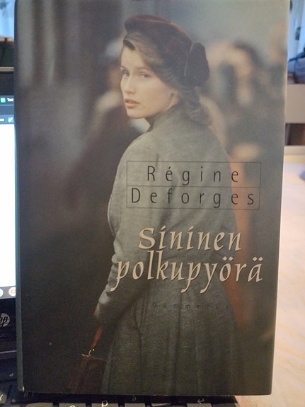 SININEN POLKUPYÖRÄ - 3 Teosta