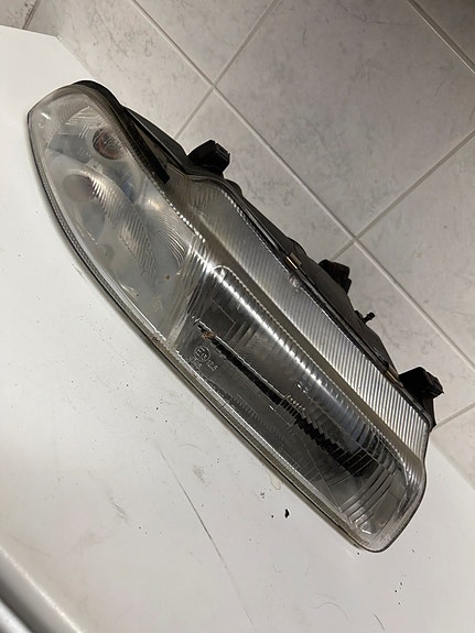 Chrysler stratus oikeanpuolen ajovaloumpio