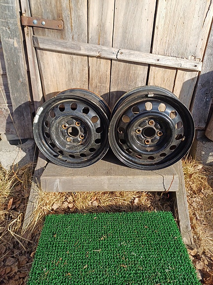Toyota Corollan 4×100 peltivanteet