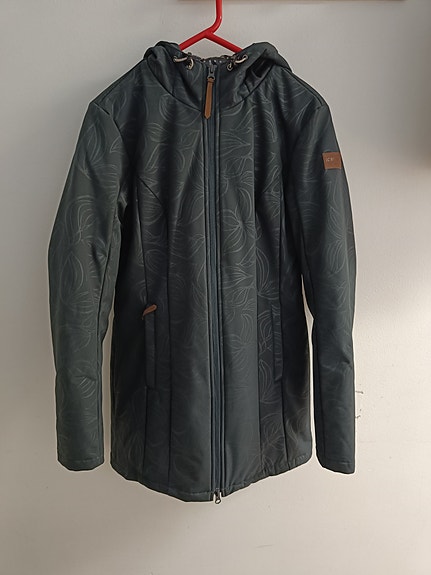Naisten icepeak takki