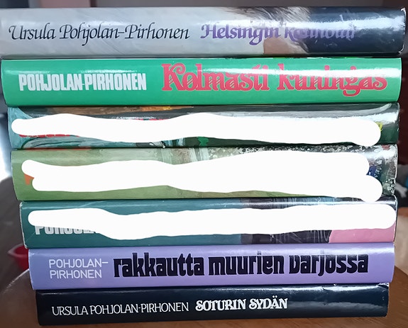 Kirjat  4 kpl Ursula Pohjolan Pirhonen