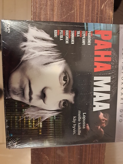 Paha maa dvd