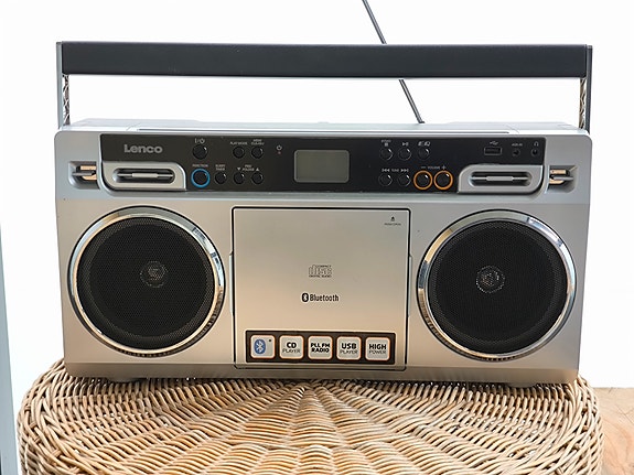 Lenco-radio-cd-bluetooth