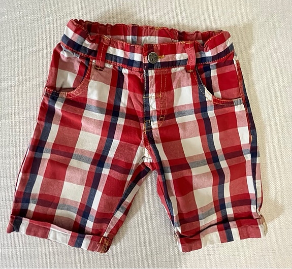 Lego wear shortsit 104cm