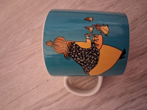 Mymmelin äiti muki